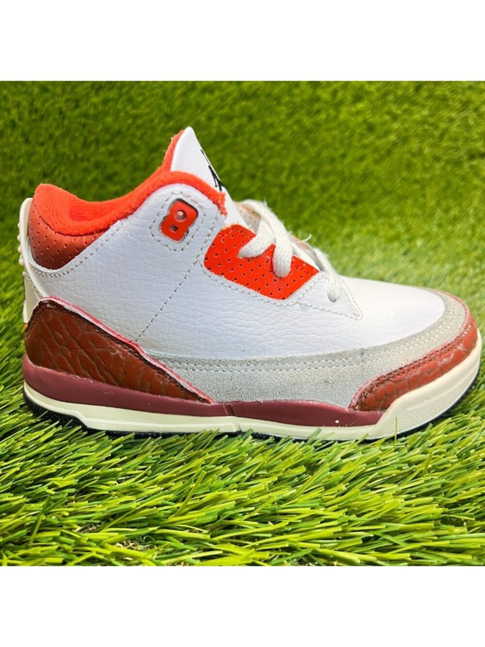 Nike Air Jordan 3 Retro Mars Stone Boys Size 10C White Athletic Shoes Sneakers